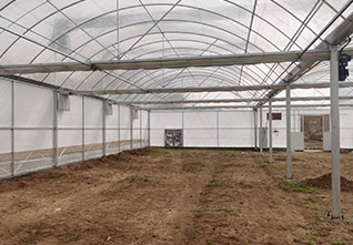 Multi-span-Plastic-Greenhouse-12